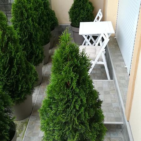 M4U Apartments Nis Exterior foto