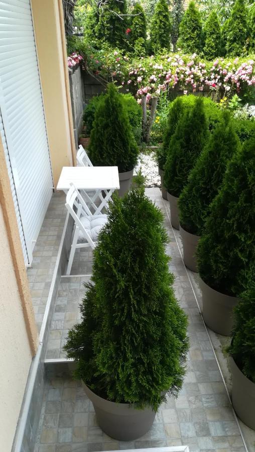 M4U Apartments Nis Exterior foto