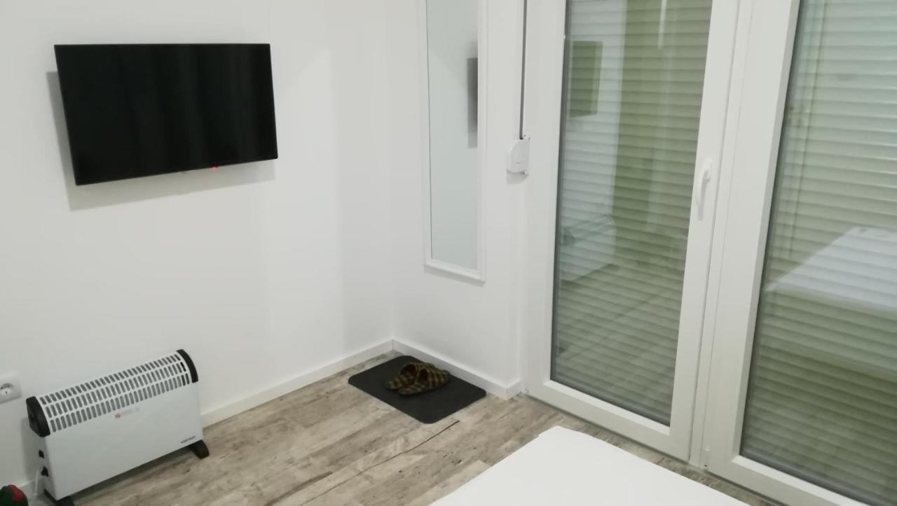 M4U Apartments Nis Exterior foto
