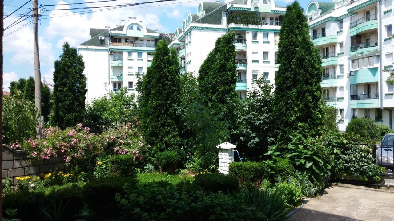 M4U Apartments Nis Exterior foto